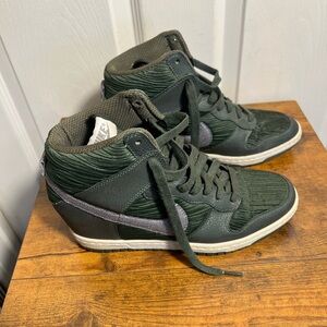 Nike Dunk Sky Hi Hidden Wedge Heel Women's 9.5 Carbon Green Silver High Sneaker